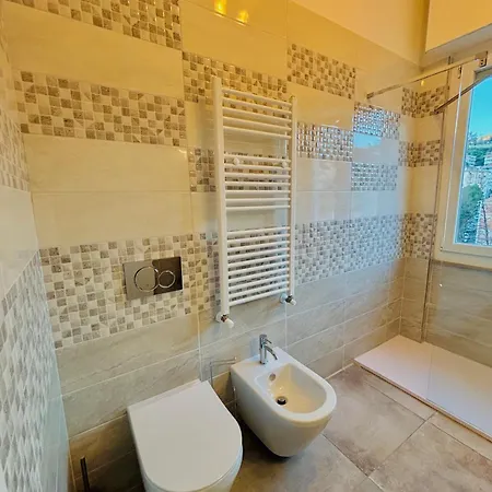 Serendipity Vendégház La Spezia